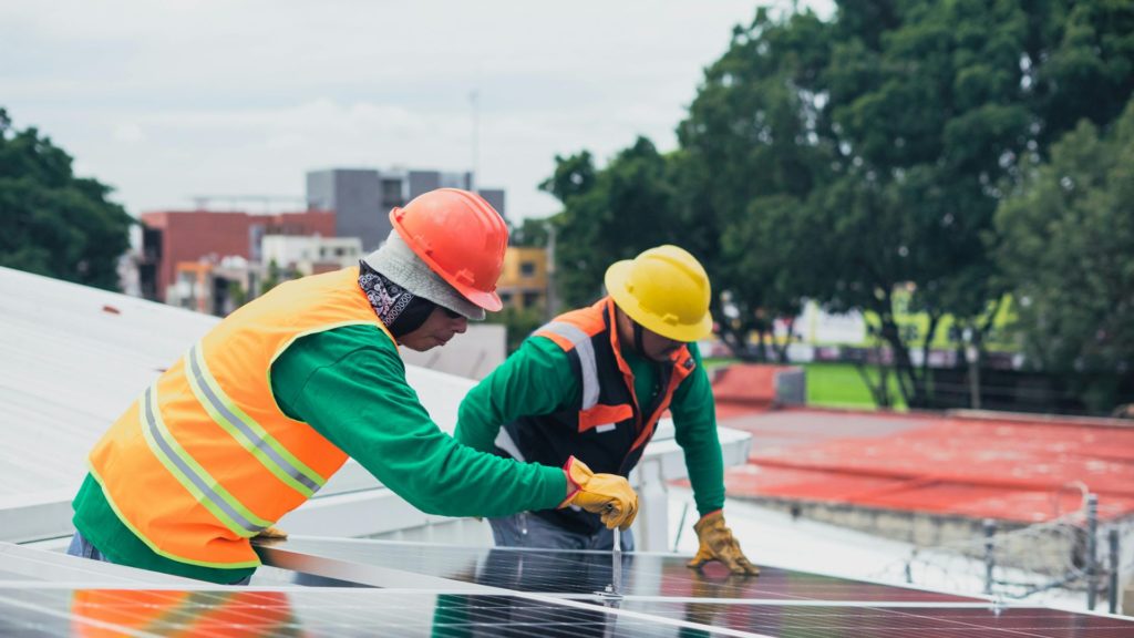 Étude de sol pour ombrière photovoltaïque