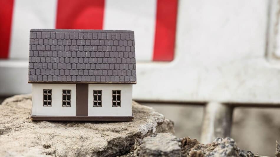 Glissements de terrain : quel impact sur la valeur d’un bien immobilier ?